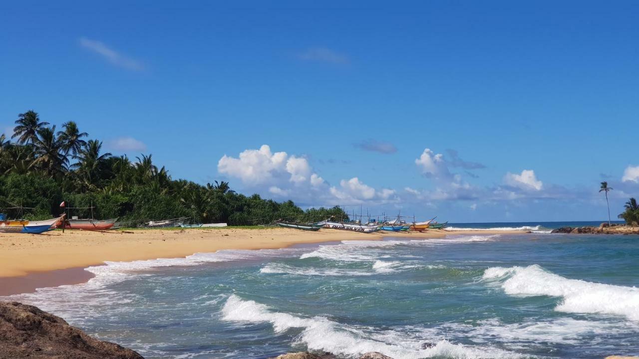 Bandulas Beach House Hikkaduwa Exterior foto