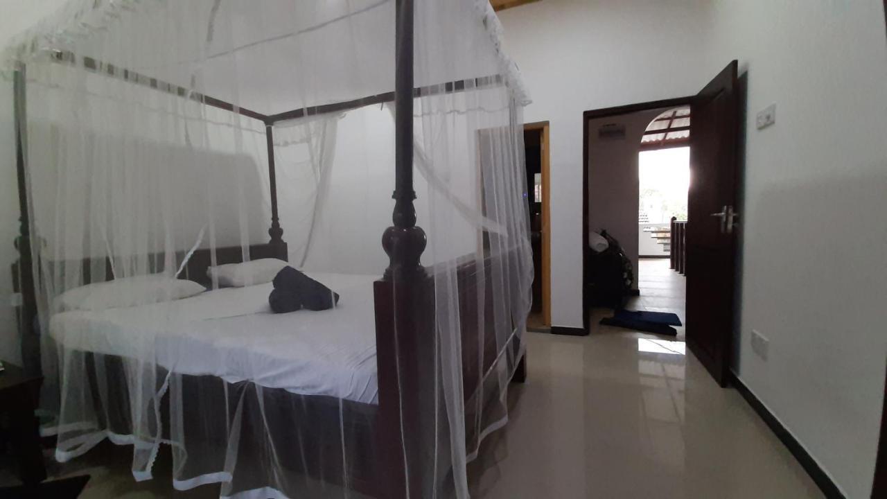 Bandulas Beach House Hikkaduwa Exterior foto